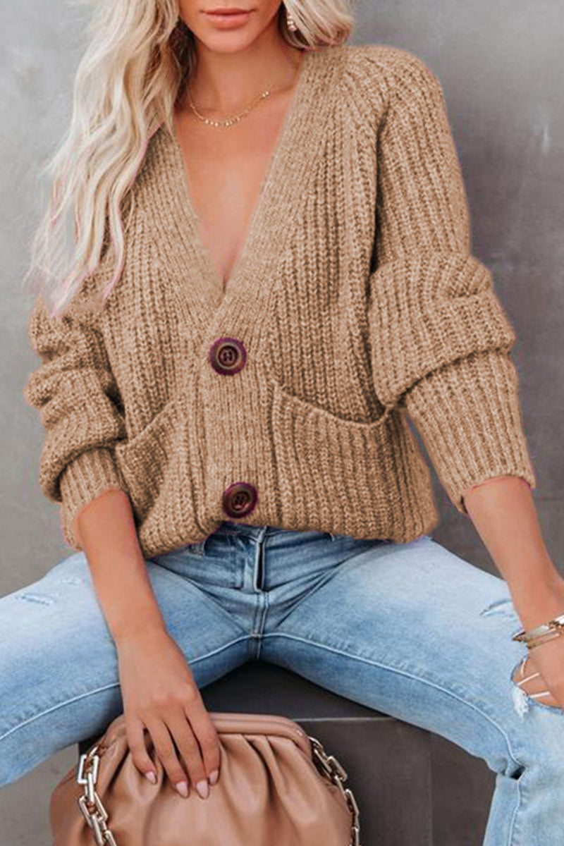 Beautifully Finished Top in a Timeless Design