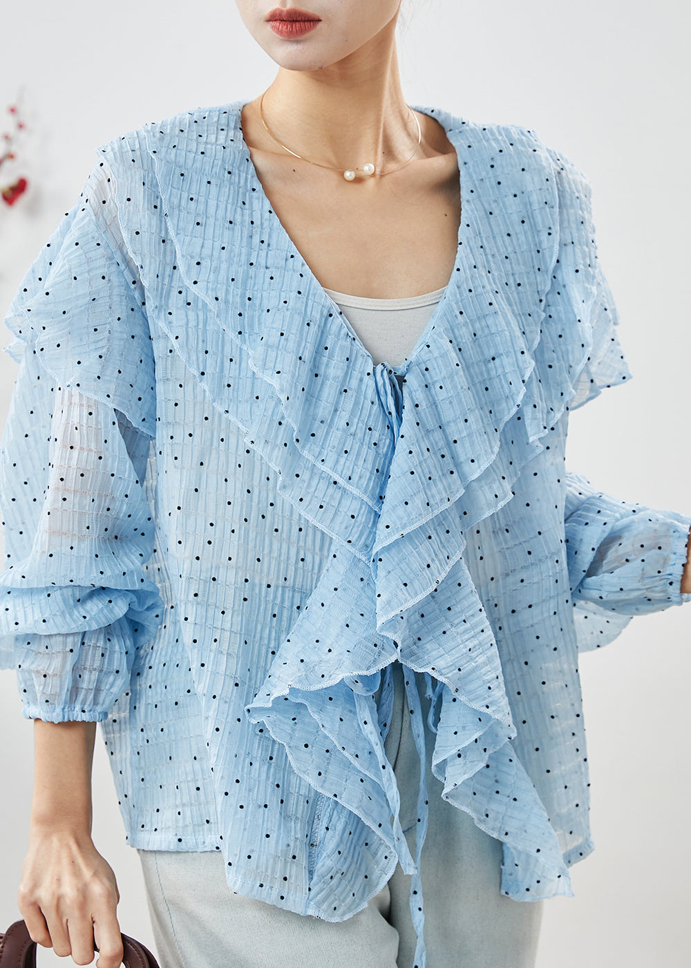 Classic Vintage Shirt with a Flattering Fit