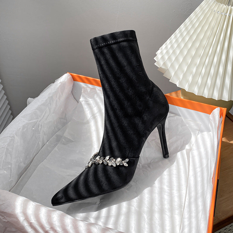 Classic Vintage Boots with a Flattering Fit