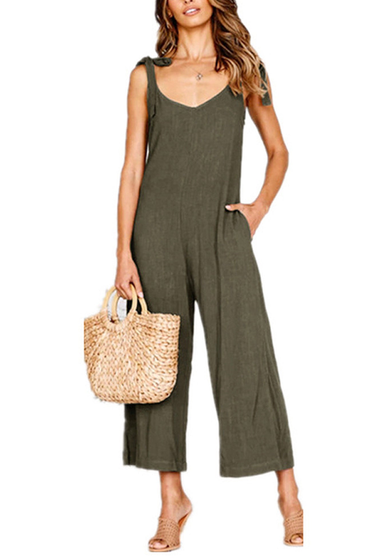 Effortlessly Elegant Garment with a Timeless Design
