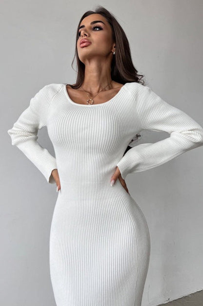 Gracefully Styled Sweater for Any Occasion