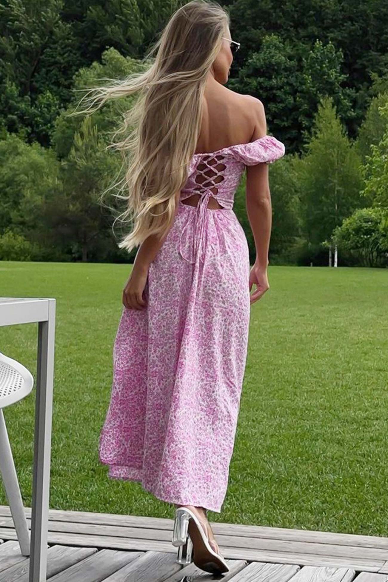 Classic Vintage & Enduringly Stylish Dress