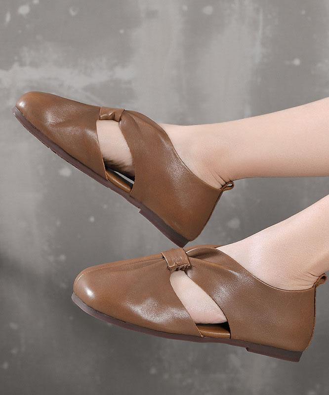 A Vintage Style Shoes with Delicate Timeless Details