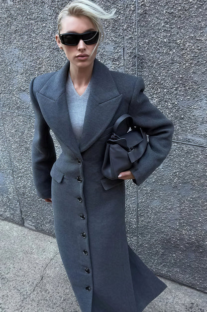 Classic Vintage Coat with a Flattering Fit