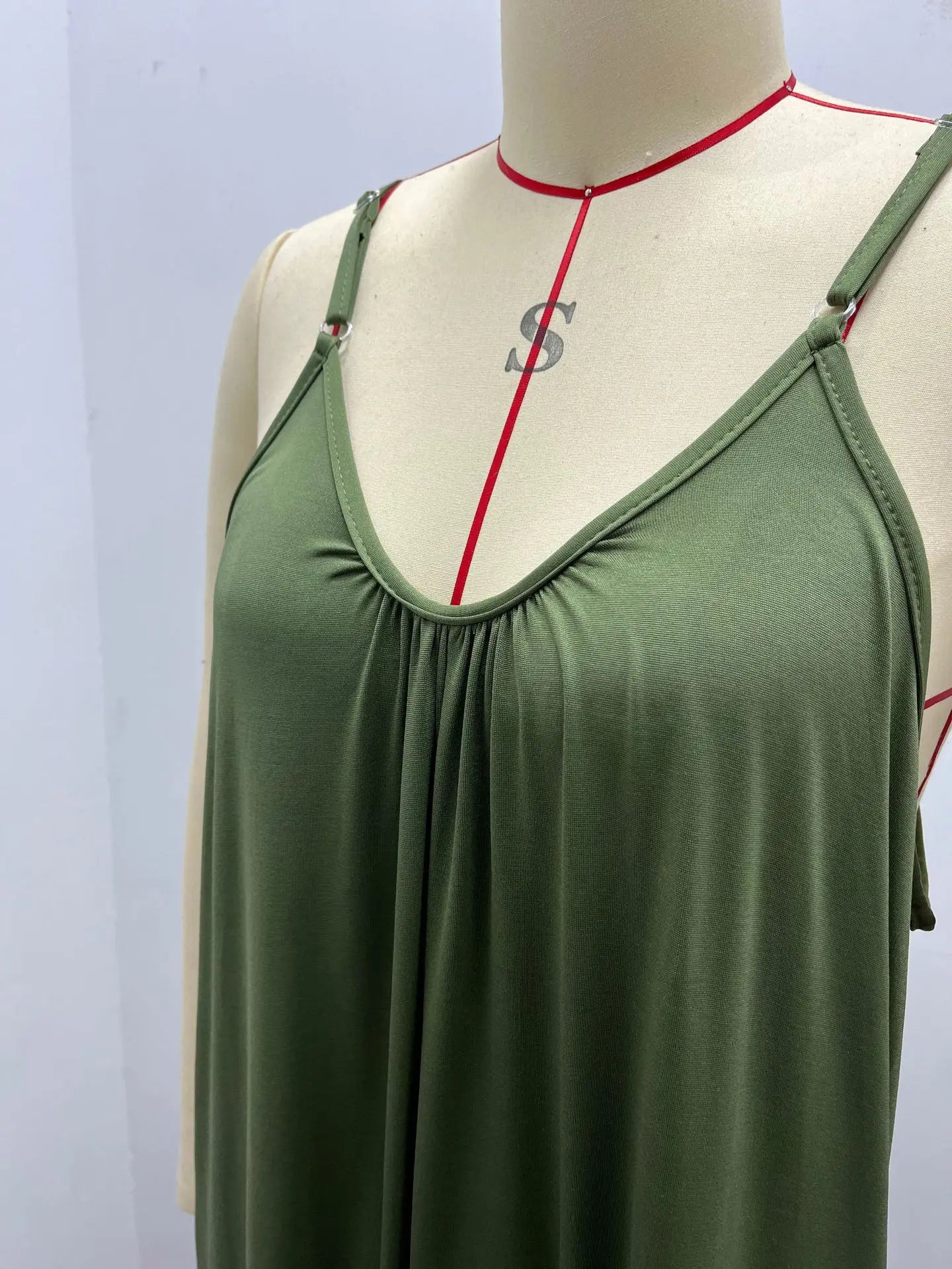 Sophisticated Garment with a Clean Classic Look