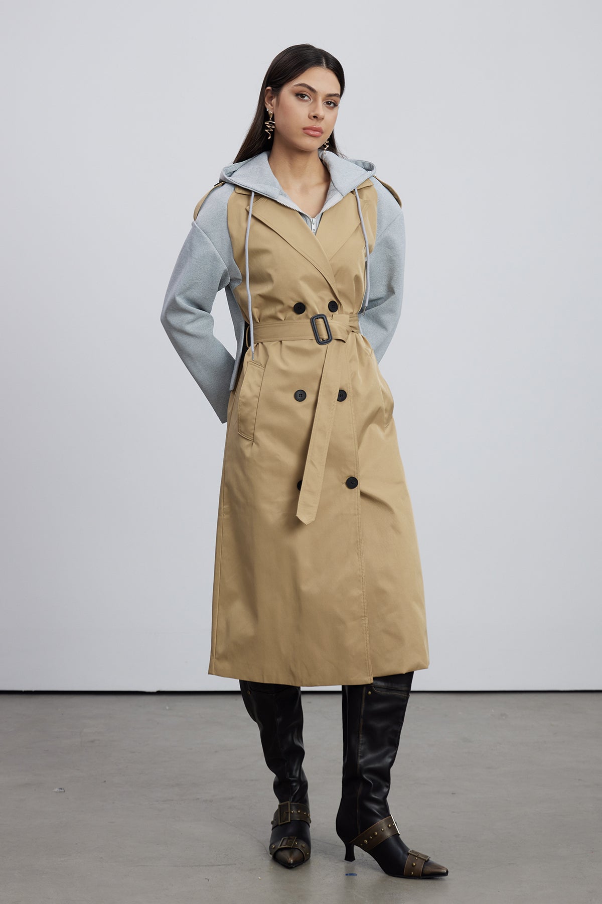 Elegantly Styled Coat for Everyday Wear