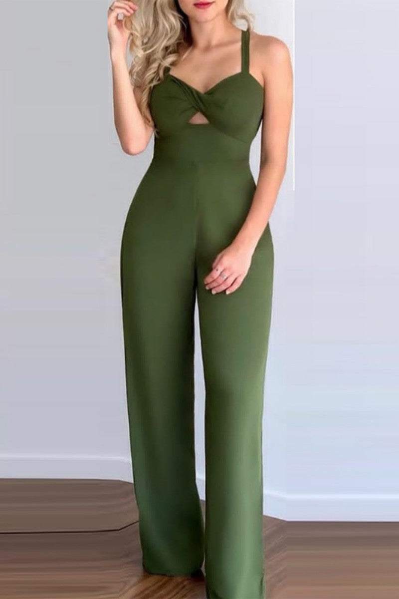 Sophisticated Garment with a Clean Classic Look