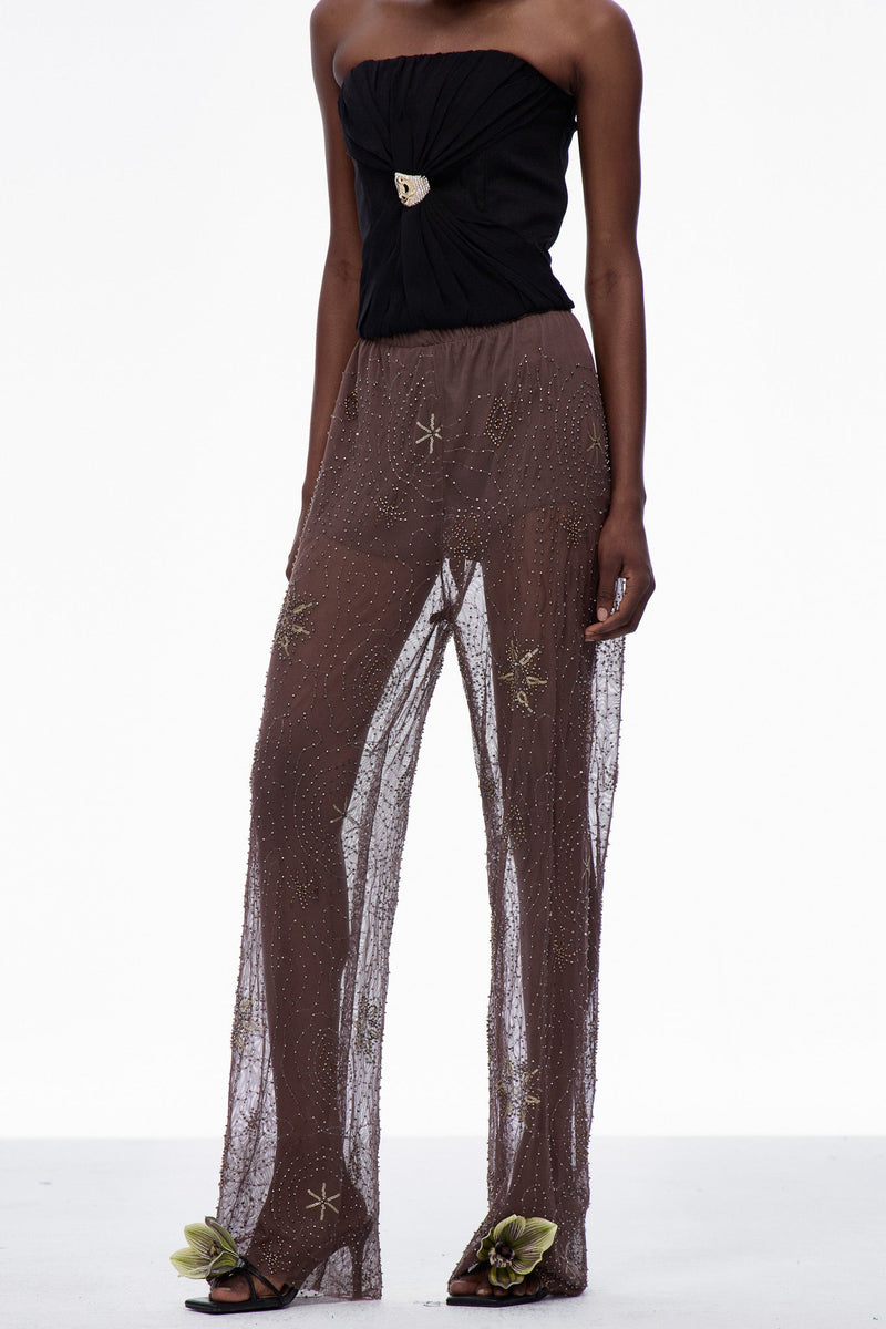 Classic Vintage Pants with a Flattering Fit
