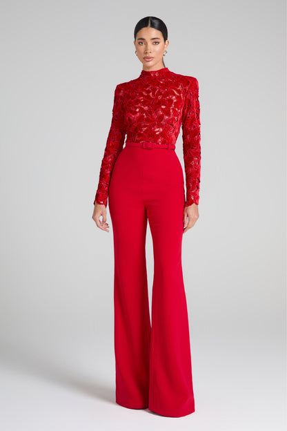 Beautifully Crafted Garment in a Classic Style