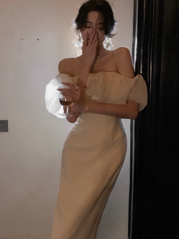 Sophisticated Dress with a Clean Classic Look