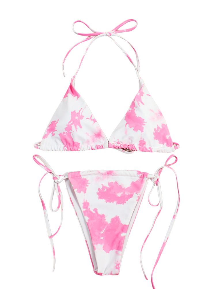 Classic Vintage Bikini with a Flattering Fit