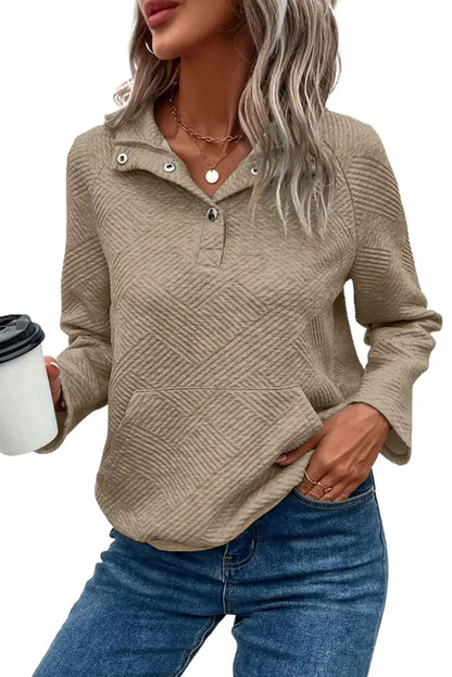 Classic Vintage Shirt with a Flattering Fit
