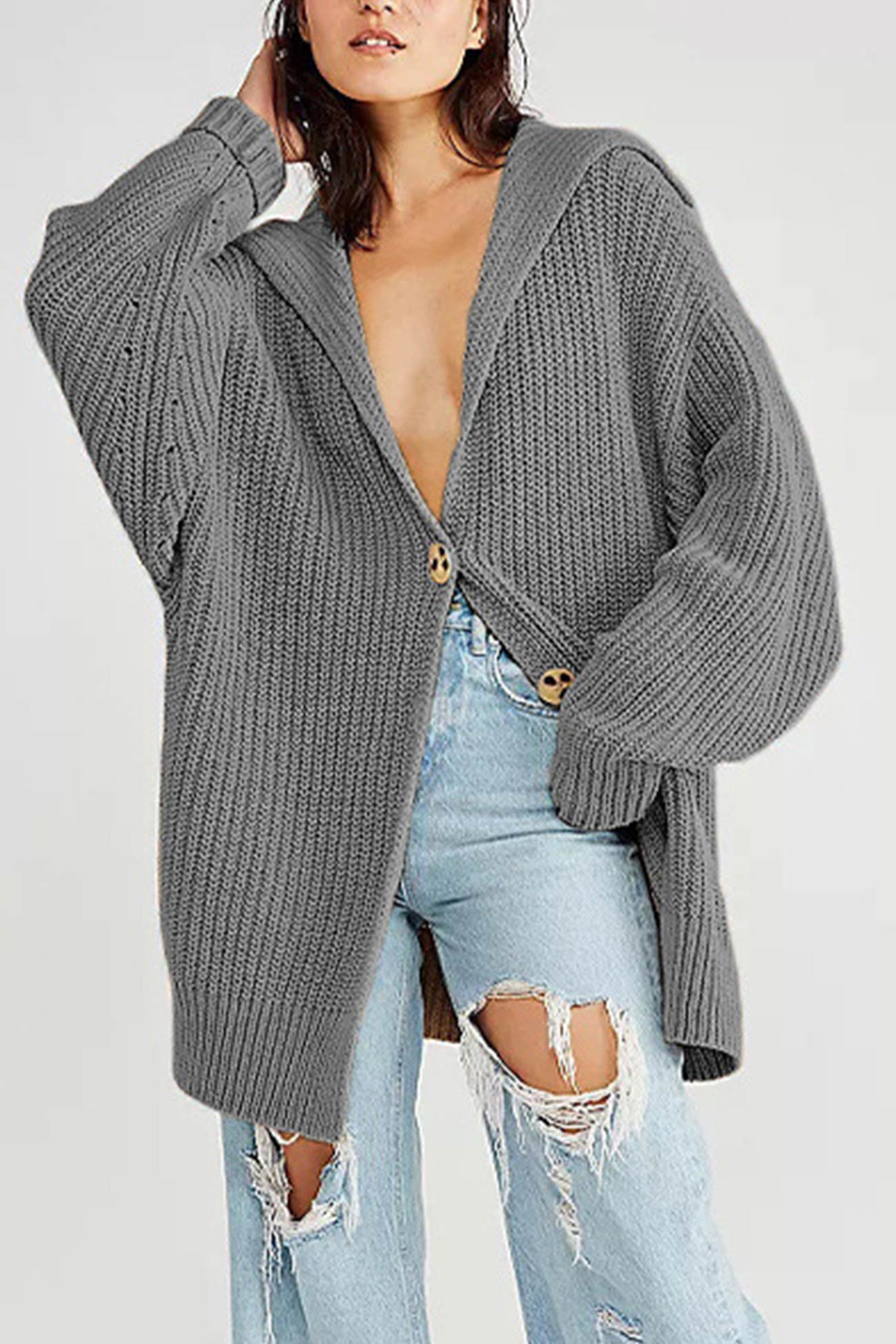 Effortlessly Elegant Cardigan with a Timeless Design