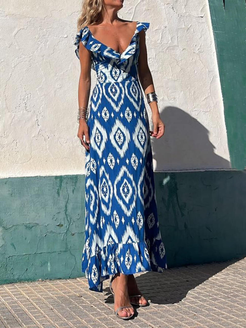 Beautifully Finished Dress in a Timeless Design