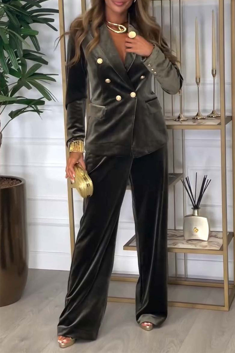Classic Vintage Garment with a Flattering Fit