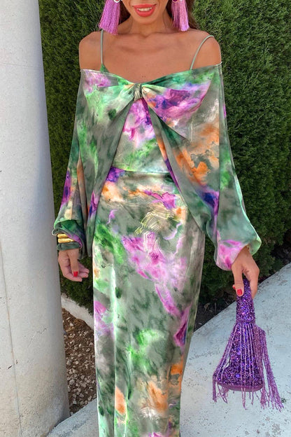 Gracefully Styled Garment for Any Occasion