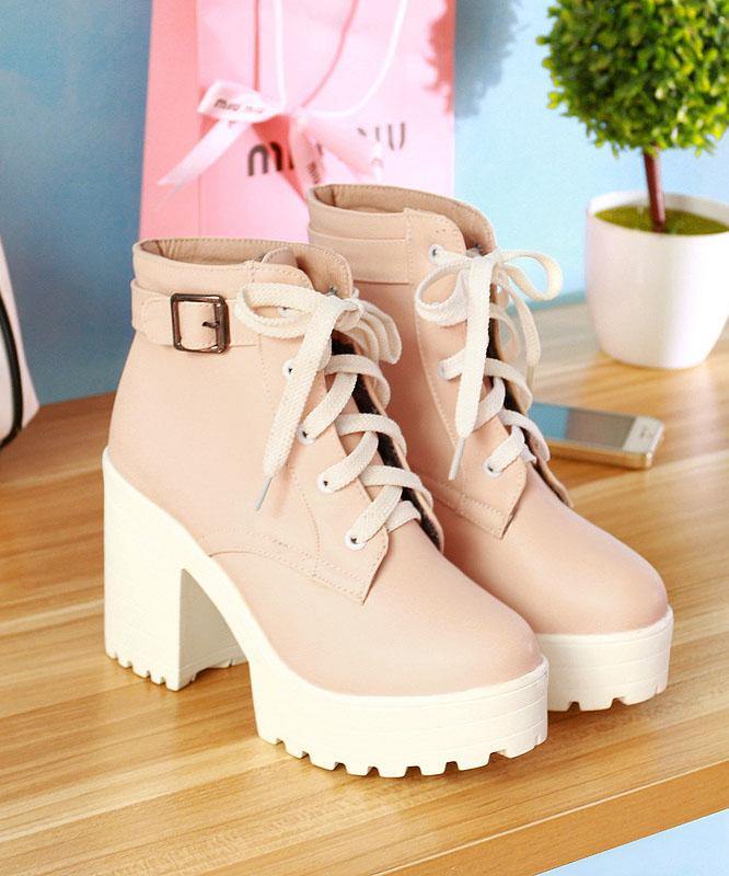 Gracefully Styled Boots for Any Occasion