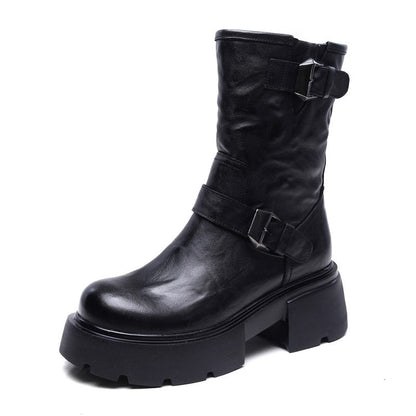 Polished Boots with an Effortless Classic Look