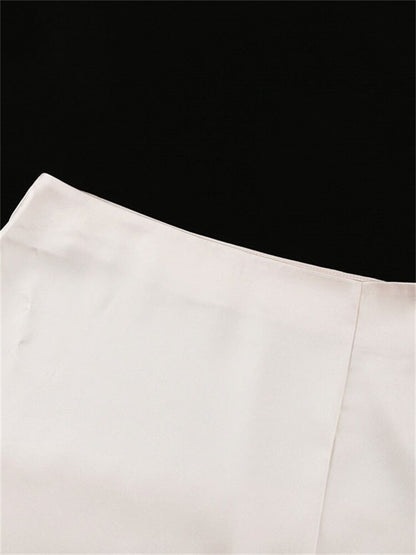 Classic Vintage Garment with a Flattering Fit