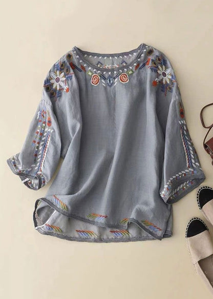 Effortlessly Elegant Shirt with a Timeless Design