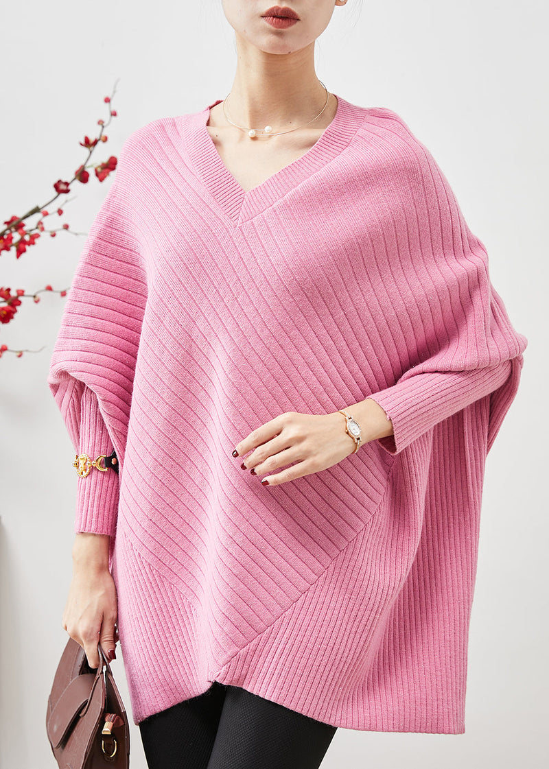 Well Tailored Top with a Graceful Silhouette