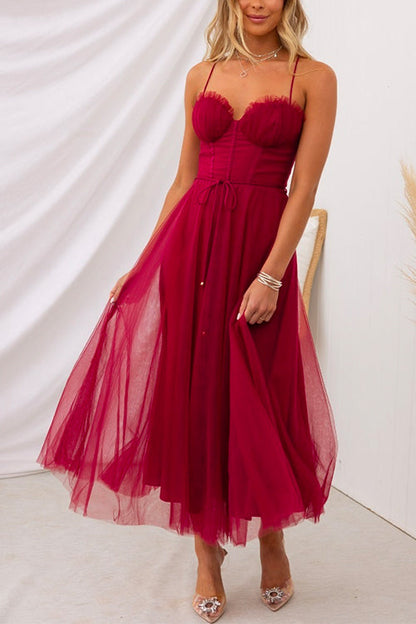 Sophisticated Dress with a Clean Classic Look