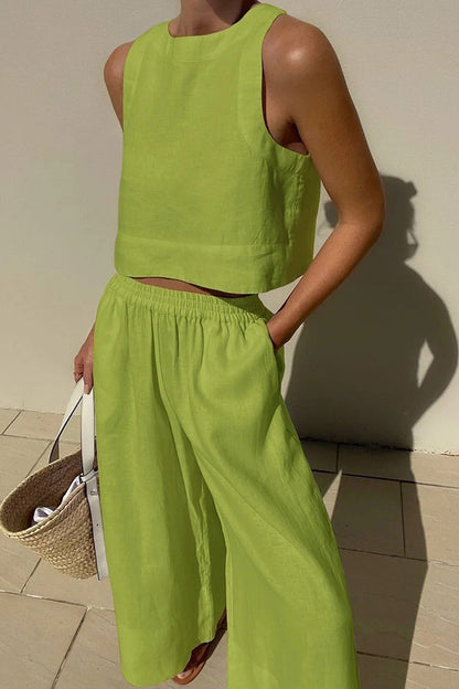 Gracefully Styled Pants for Any Occasion