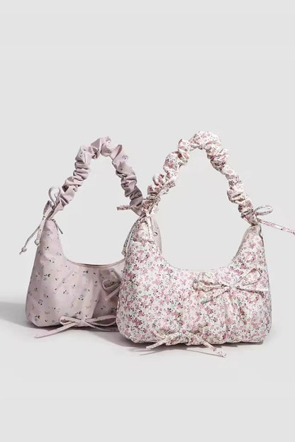 Well Tailored Bag with a Graceful Silhouette
