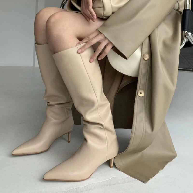 Classic Vintage Boots with a Flattering Fit