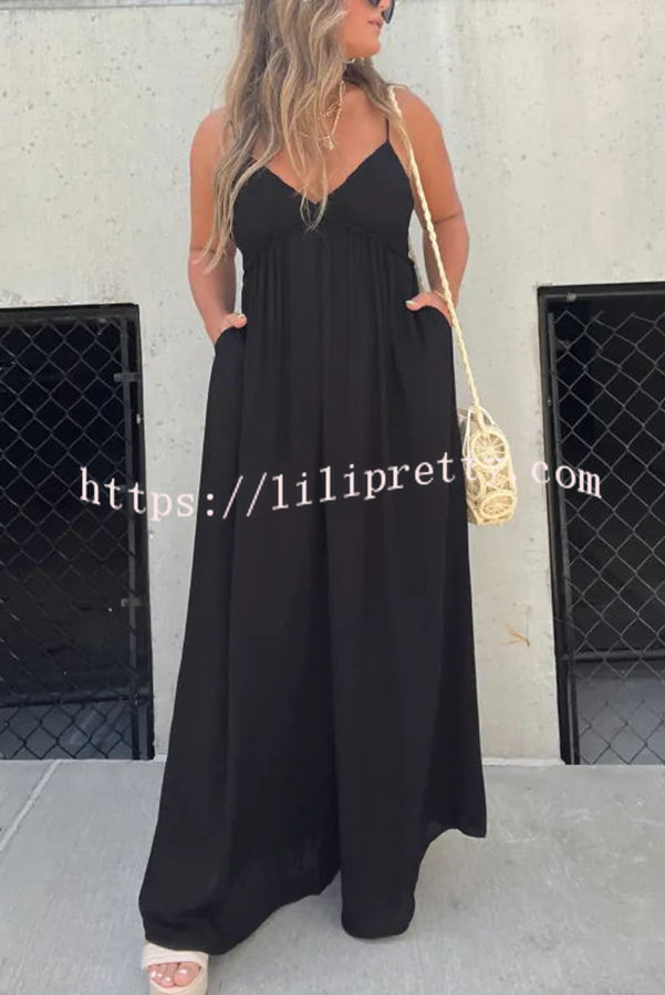 Effortlessly Elegant Garment with a Timeless Design