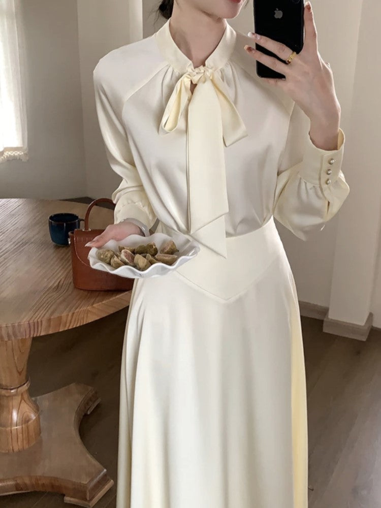 Classic Vintage Shirt with a Flattering Fit