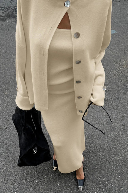 Sophisticated Garment with a Clean Classic Look