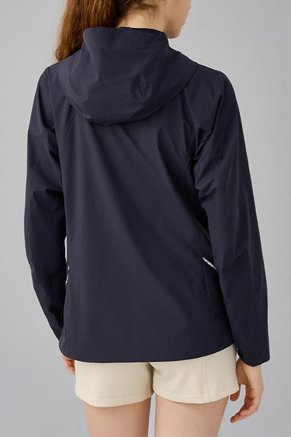 Polished Jacket with an Effortless Classic Look