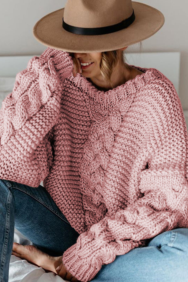 Effortlessly Elegant Sweater with a Timeless Design