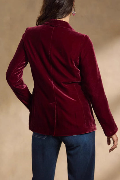 Well Tailored Garment with a Graceful Silhouette