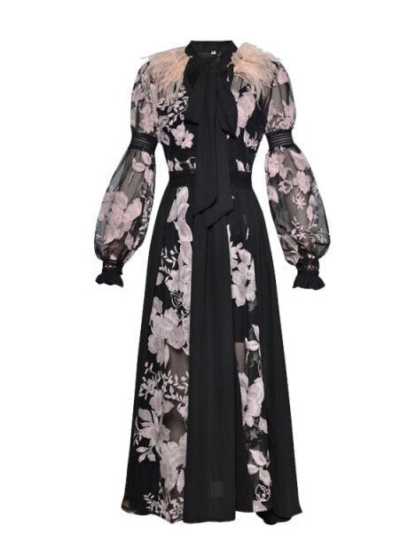 Well Tailored Dress with a Graceful Silhouette