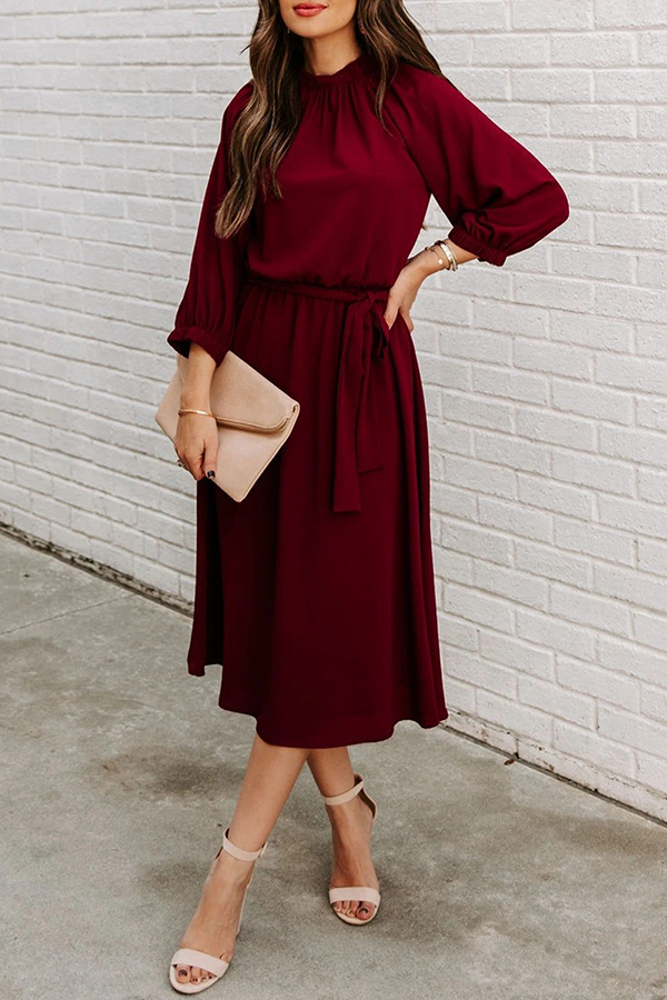 Gracefully Styled Dress for Any Occasion