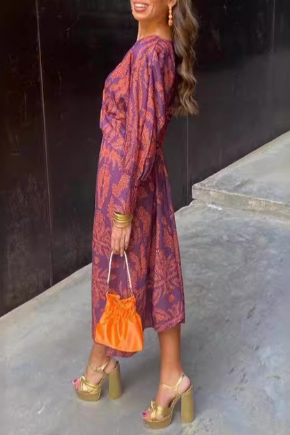 Classic Vintage & Enduringly Stylish Dress