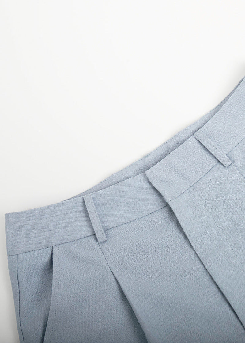 Sophisticated Garment with a Clean Classic Look
