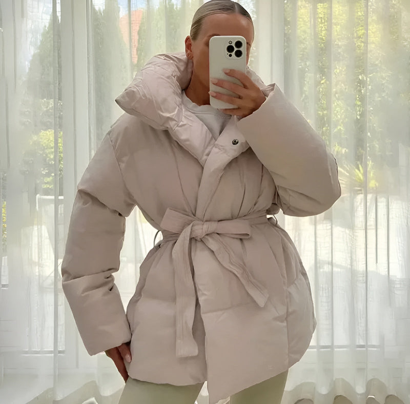 Elegantly Styled Jacket for Everyday Wear
