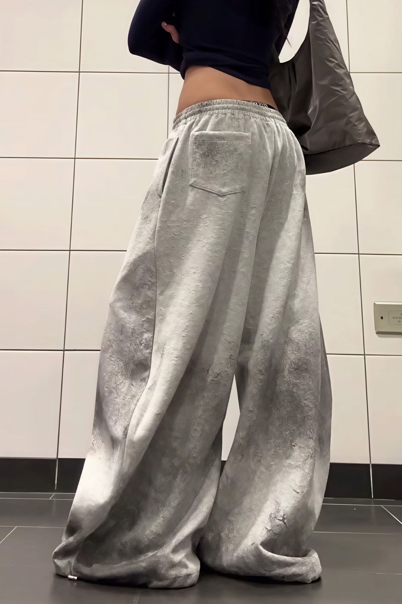 Sophisticated Pants with a Clean Classic Look