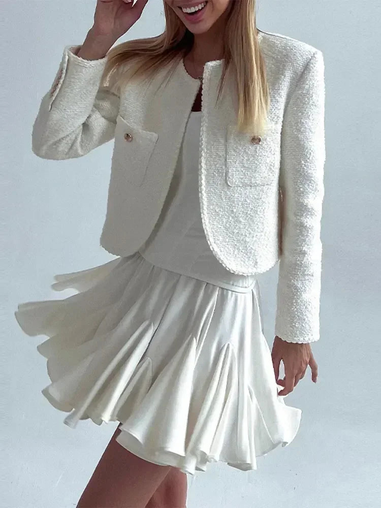 Polished Garment with an Effortless Classic Look