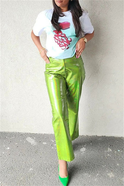 Classic Vintage Trousers with a Flattering Fit