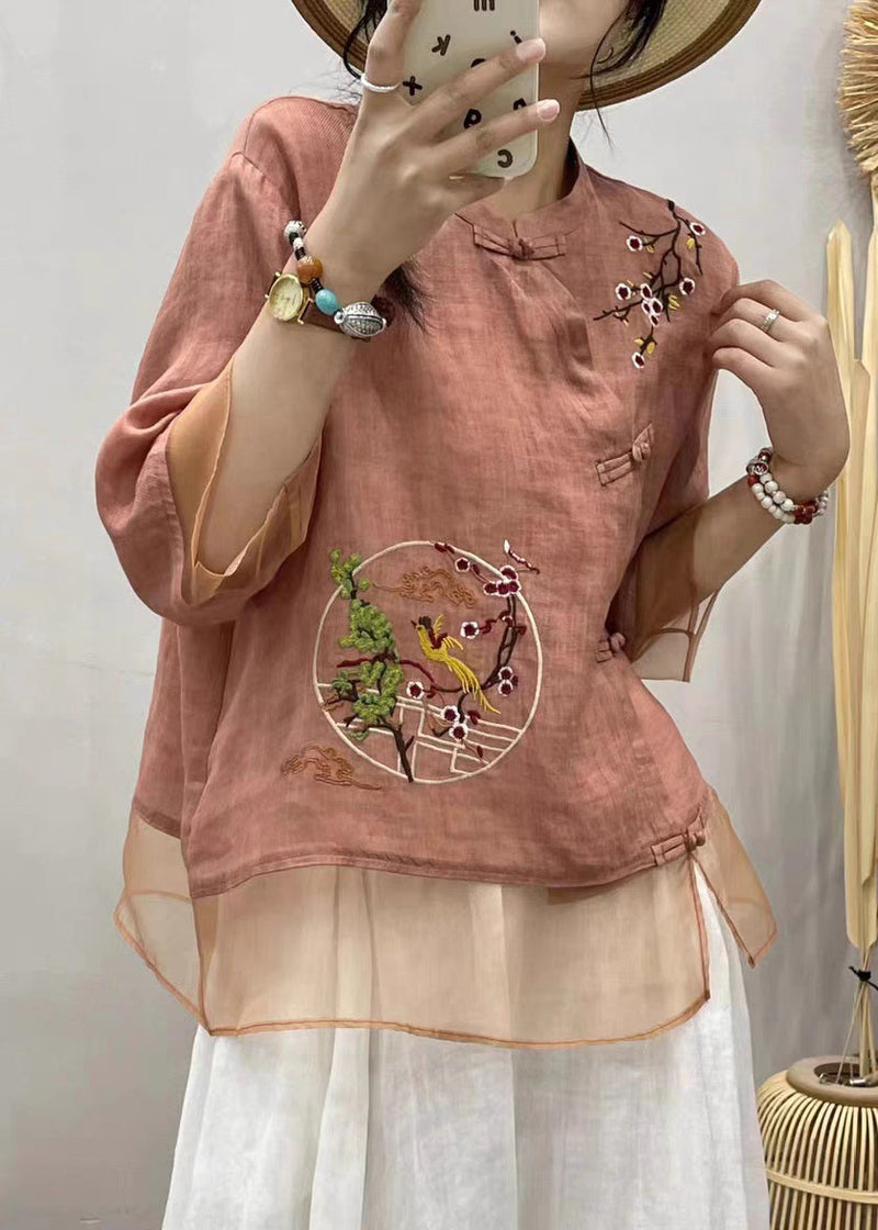 Beautifully Crafted Blouse in a Classic Style