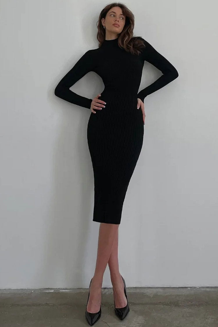 Classic Vintage Sweater with a Flattering Fit
