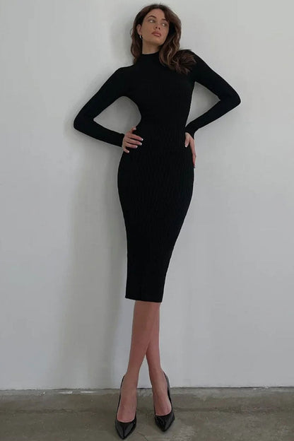 Classic Vintage Sweater with a Flattering Fit