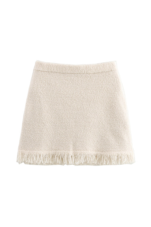 Effortlessly Elegant Garment with a Timeless Design