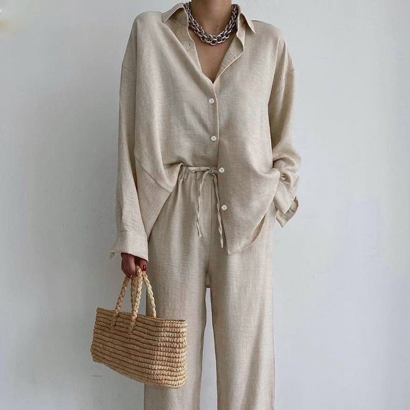 Well Tailored Pants with a Graceful Silhouette