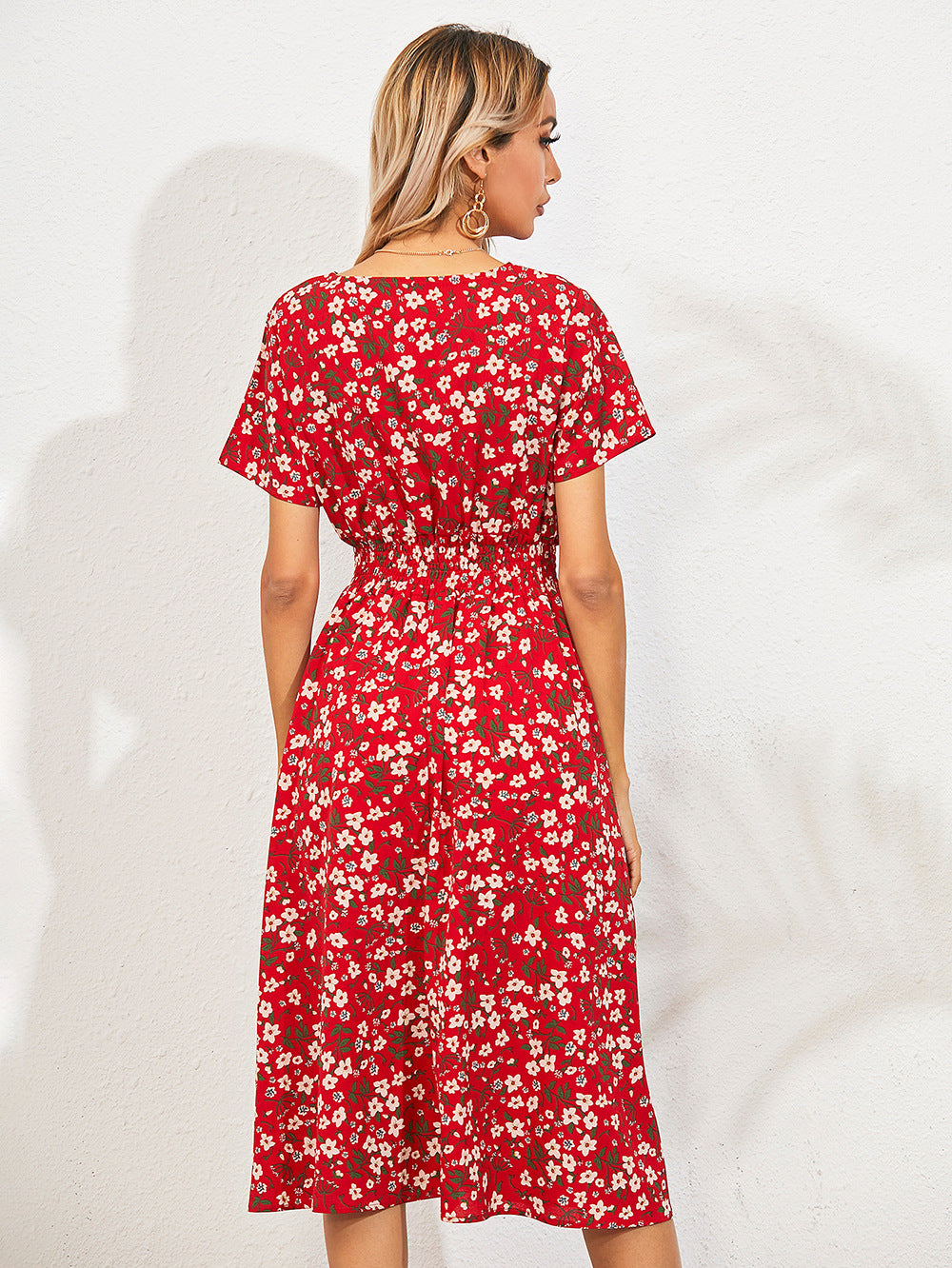 Elegantly Styled Dress for Everyday Wear