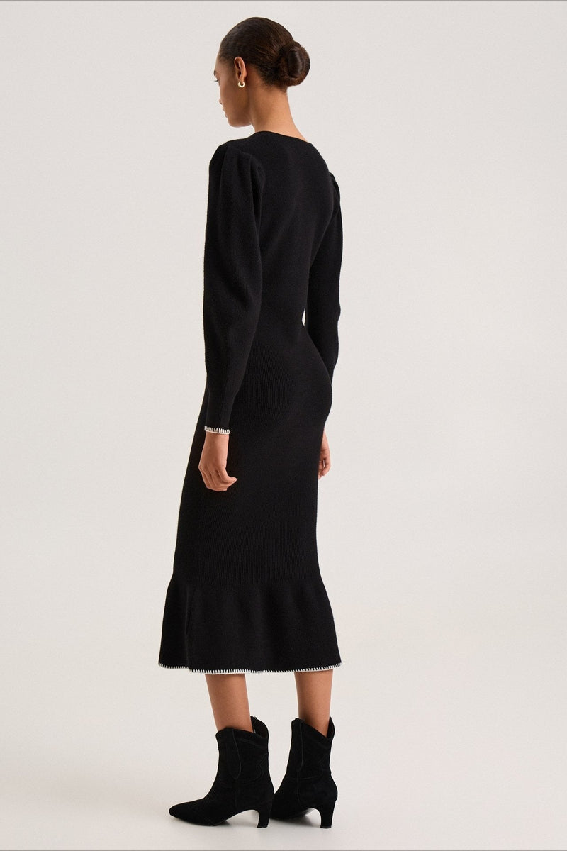 Beautifully Crafted Sweater in a Classic Style